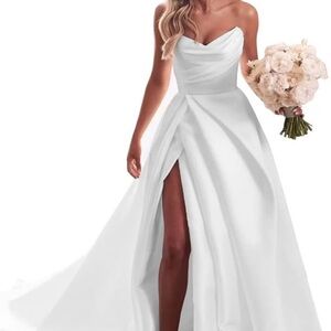 Elegant White Strapless Gown
